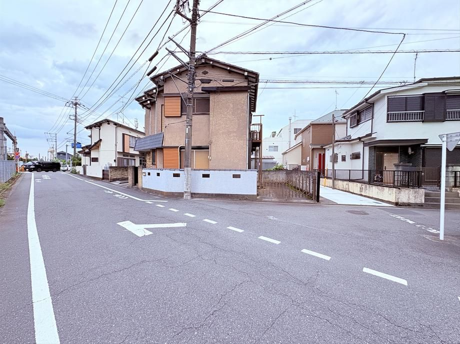 4DK House for Sale in Fussa, Tokyo - 2 Min Walk to Higashi-Fussa - Thumbnail 4