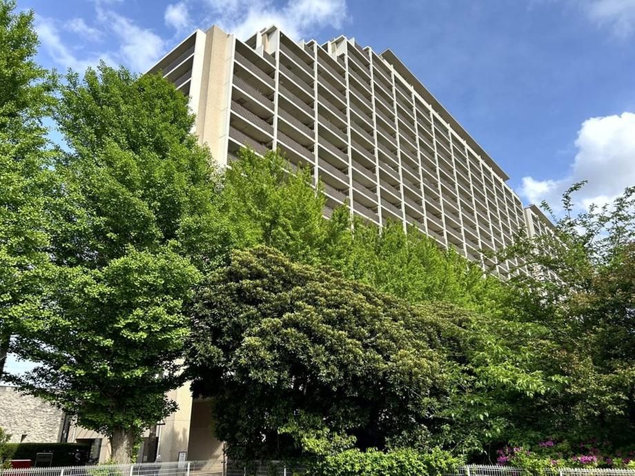 4LDK Apartment for Sale in Inage-ku, Chiba City, Chiba Prefecture - Thumbnail 3
