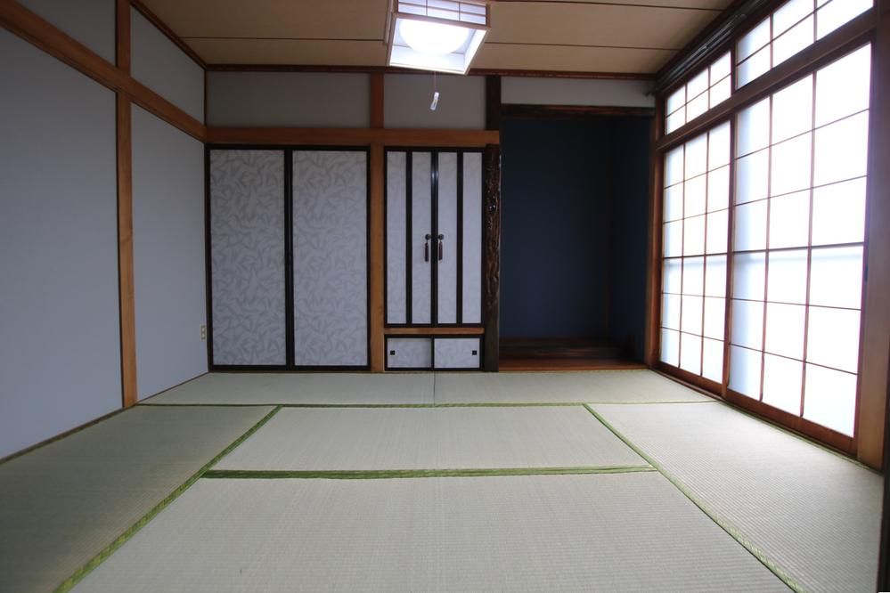 Newly Renovated 4LDK House in Minami-ku, Sapporo for 8.9 Million Yen - Thumbnail 4