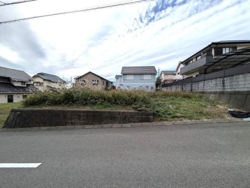 Land for Sale in Itano Town, Tokushima - 252.36 sqm - Thumbnail 3