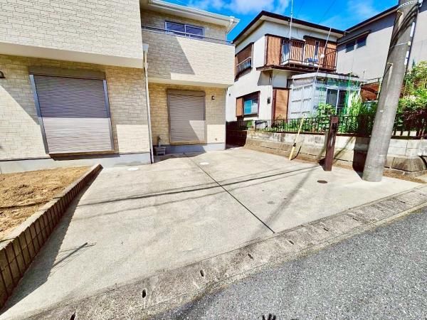 3LDK Renovated House in Yotsukaido, Chiba - Thumbnail 2