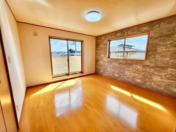 3LDK Renovated House in Yotsukaido, Chiba - Thumbnail 3