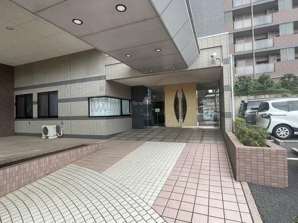 2LDK+S Apartment for Sale in Toride, Ibaraki - 76m² - Thumbnail 2