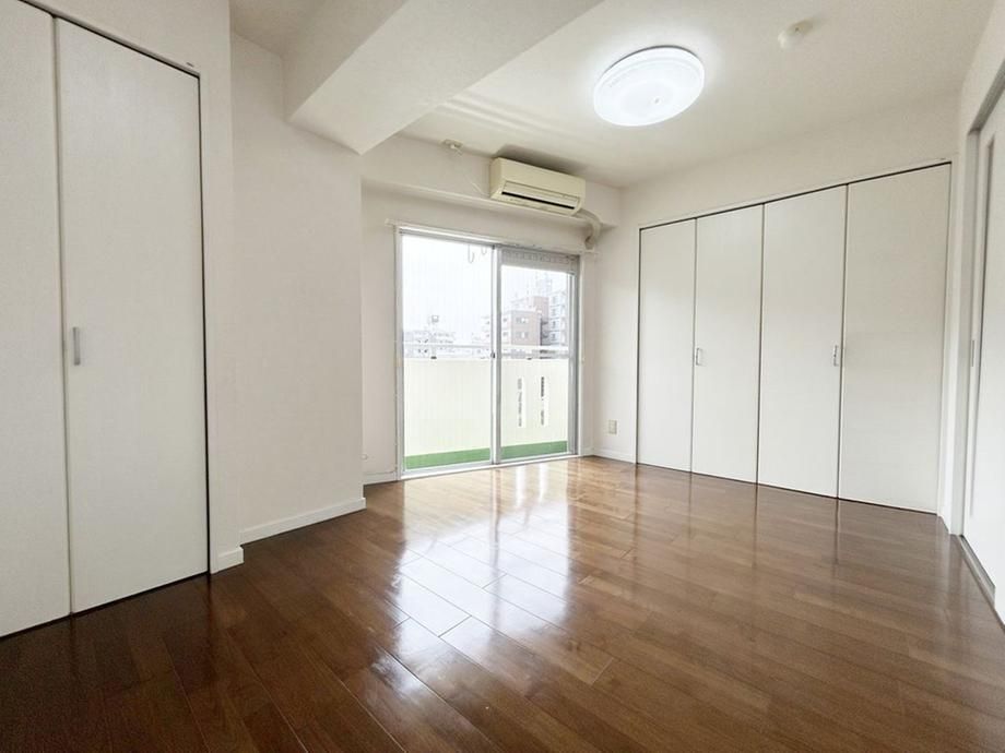 2LDK Apartment for Sale in Nishi Ward, Yokohama - Thumbnail 3