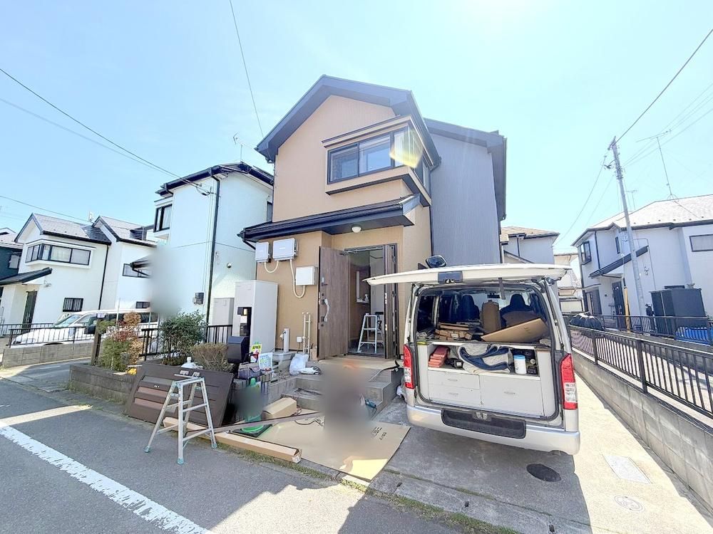 Renovated 4LDK House in Ome City with Solar Panels - Thumbnail 3