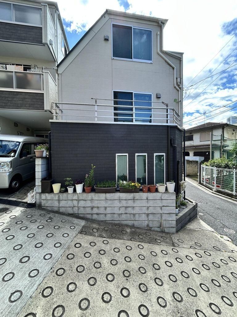 3LDK House for Sale in Kitashinjuku, Shinjuku, Tokyo - 88.65m2 - Thumbnail 4