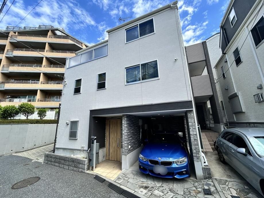 3LDK House for Sale in Kitashinjuku, Shinjuku, Tokyo - 88.65m2 - Thumbnail 2