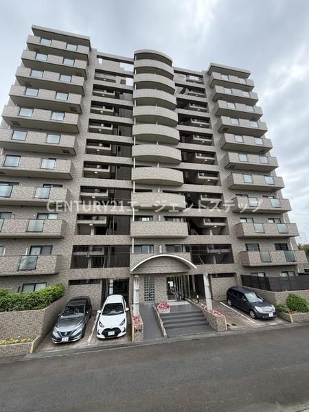 4LDK Apartment for Sale in Miyazaki City - 77.2 sqm - Image 1