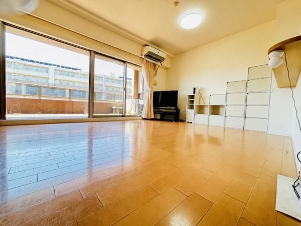 Polestar Central City Nishi 3LDK+S Apartment for Sale in Nagoya - Thumbnail 4