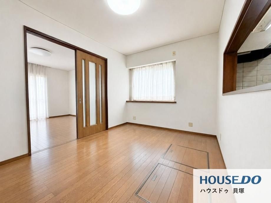 4LDK Renovated House in Kaizuka City, Osaka - Thumbnail 4