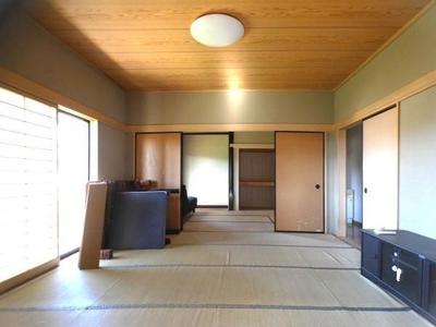 5LDK House for Sale in Hiji, Oita - 6.8 Million Yen — Interior, Hiji, Oita
