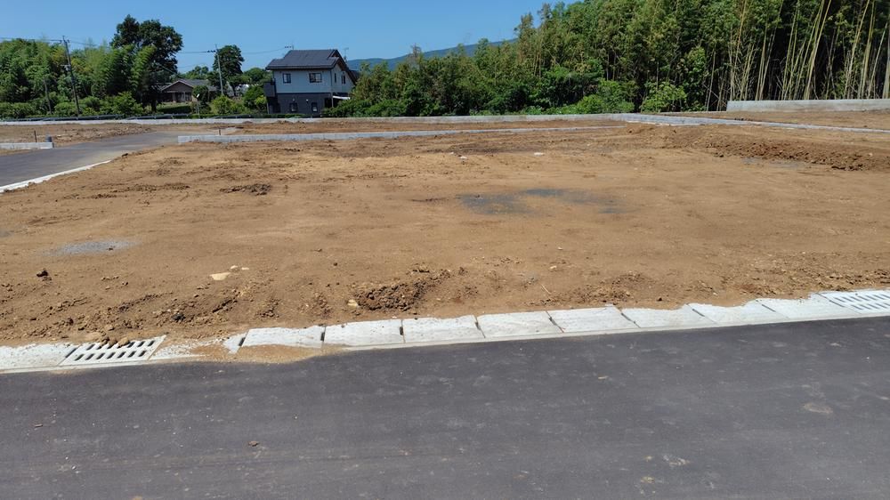 Land for Sale in Kawaminami, Miyazaki - 300.48 m² Plots from 3.63M Yen - Thumbnail 3