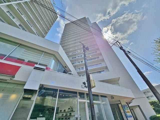 3LDK 87m² Apartment Near Kita-Yono Station Saitama - Thumbnail 3