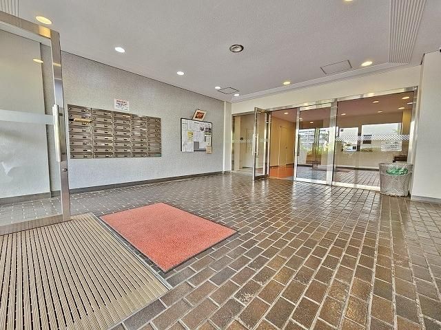 3LDK 87m² Apartment Near Kita-Yono Station Saitama - Thumbnail 4