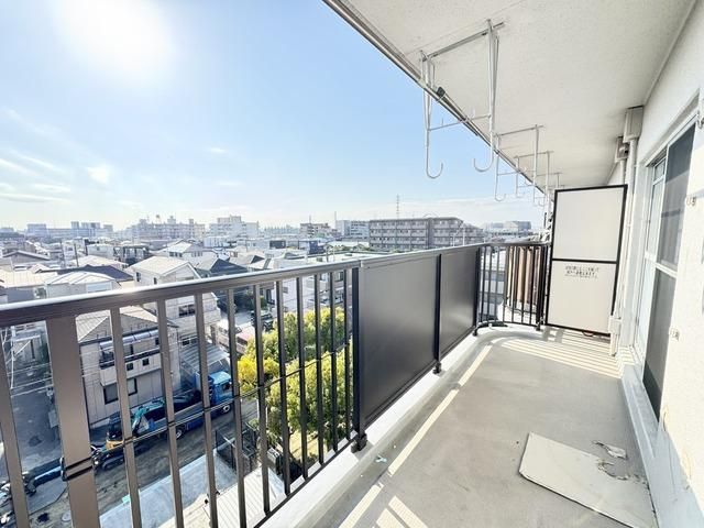 Renovated 3LDK Apartment in Ichikawa, Chiba Near Gyotoku Station - Thumbnail 4
