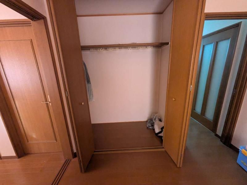 7LDK Two-Generation House for Sale in Takamatsu, Kagawa - Thumbnail 4