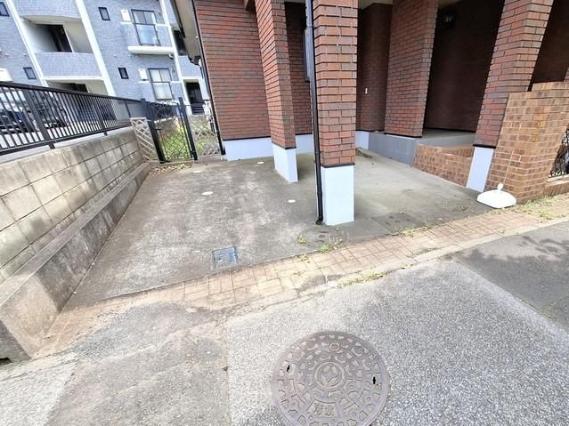 Renovated 4LDK House in Oyumino, Chiba City - 35.8M Yen - Thumbnail 3