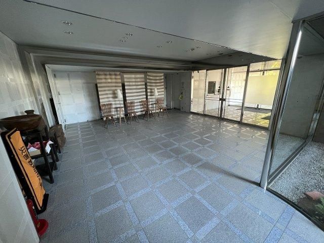 2LDK Apartment for Sale in Kochi City, 63.01 sqm - Thumbnail 3