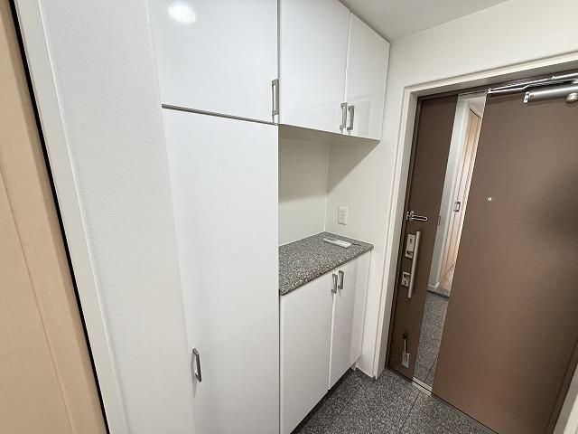 2LDK Apartment for Sale in Kochi City, 63.01 sqm - Thumbnail 2