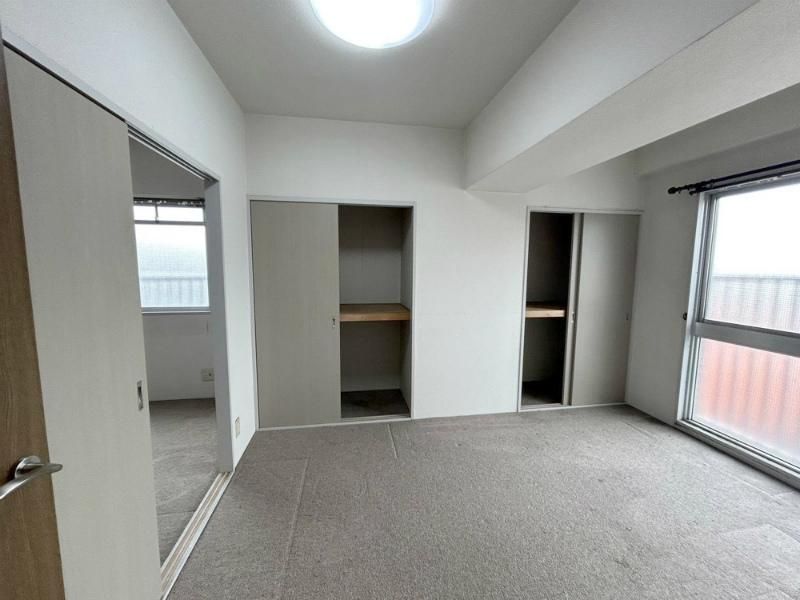 4LDK Apartment for Sale in Kochi City, 93.21m² - Thumbnail 2