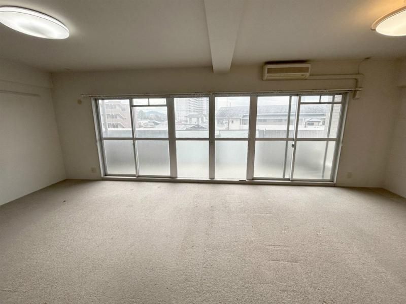 4LDK Apartment for Sale in Kochi City, 93.21m² - Thumbnail 3