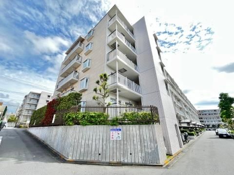 3LDK Apartment for Sale in Tama-ku, Kawasaki - 74.88m2 - Thumbnail 2