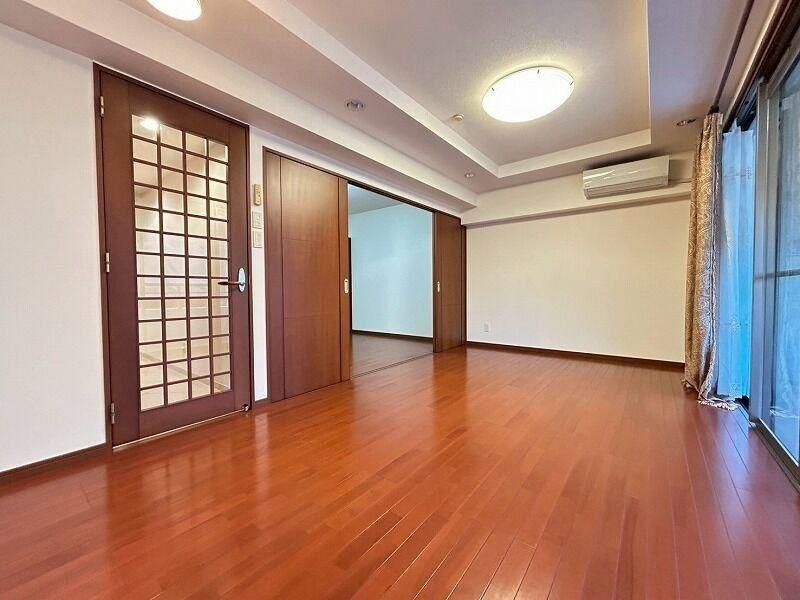 3LDK Apartment for Sale in Urasoe, Okinawa - 75.91m2 - Thumbnail 3