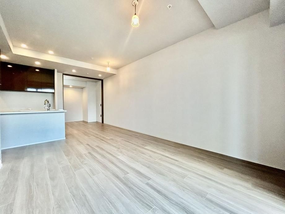 3LDK Apartment for Sale in Minato-ku, Tokyo - LIVIO Tower Shinagawa - Thumbnail 4