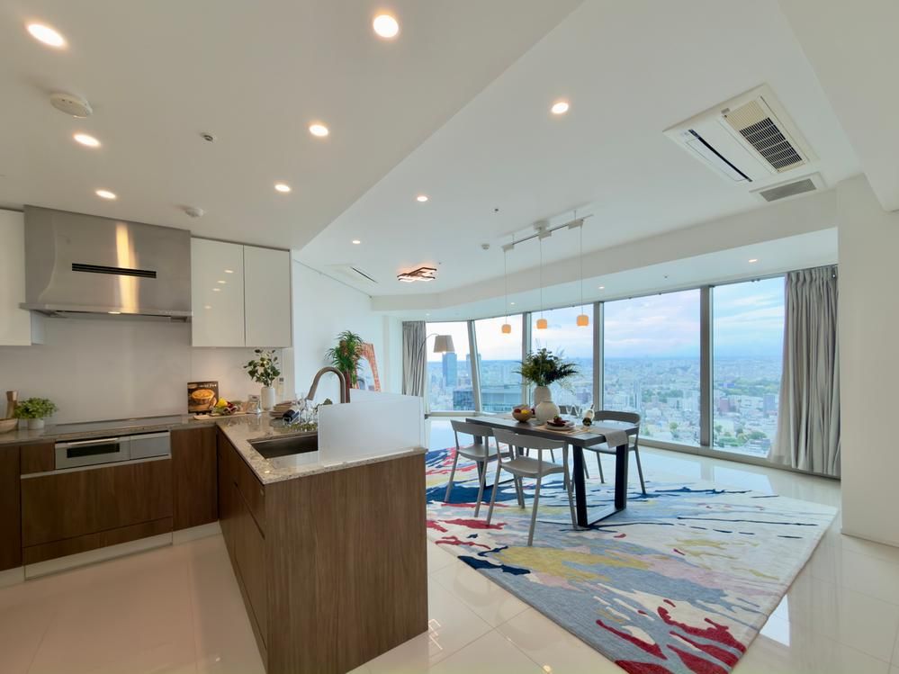 Park Court Shibuya The Tower - 2LDK Apartment for Sale in Shibuya - Thumbnail 4