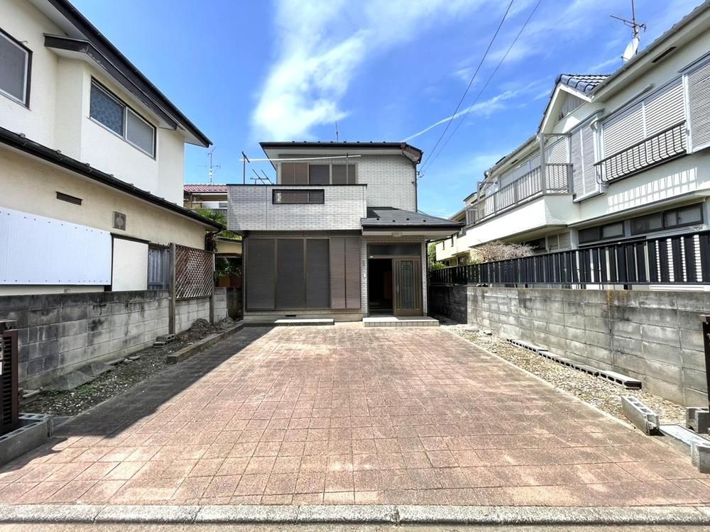 4LDK House for Sale in Fuchu near Nakagawara Station - Thumbnail 3