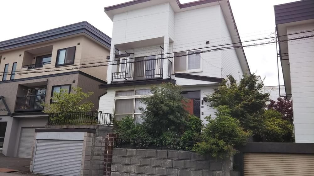 Land for Sale in Teine-ku, Sapporo, 165 sqm, 7 Million Yen - Thumbnail 2