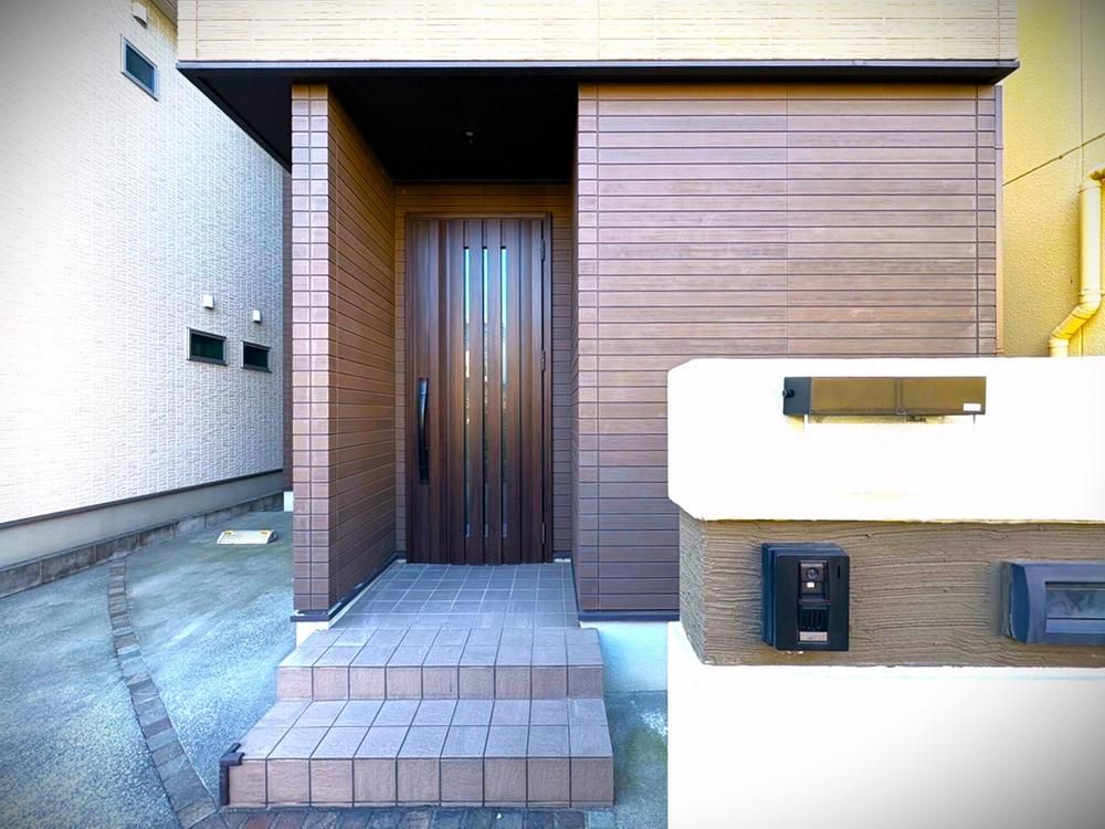 3LDK House for Sale in Warabi, Saitama - 88.19 sqm - Thumbnail 2