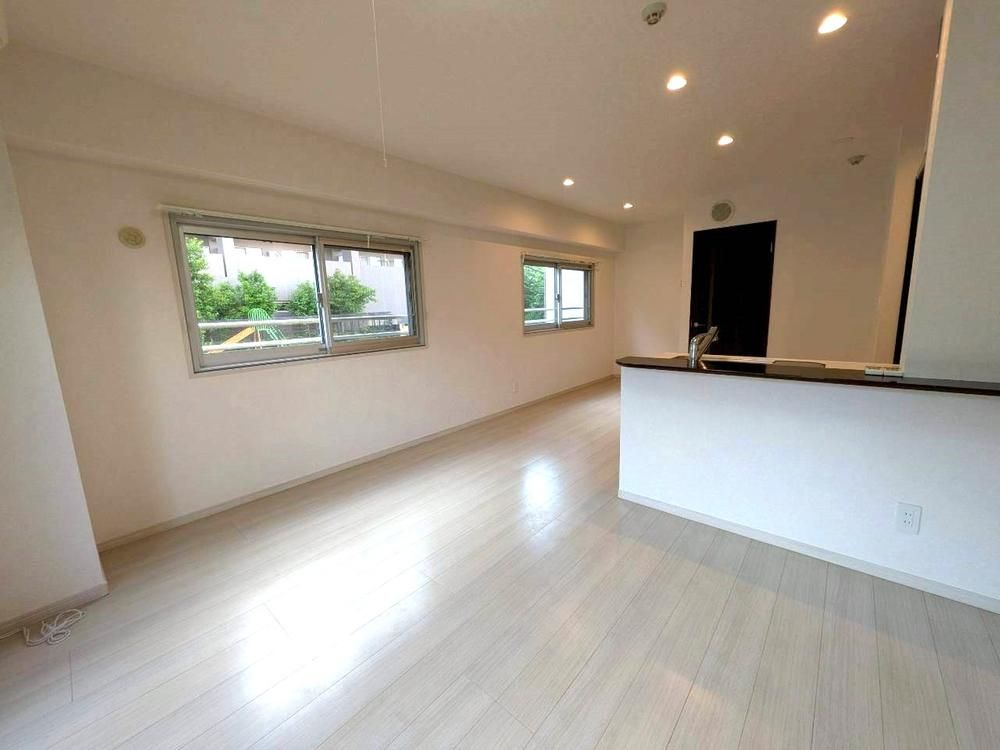 3LDK Apartment for Sale in Kamakura, Kanagawa - Thumbnail 4