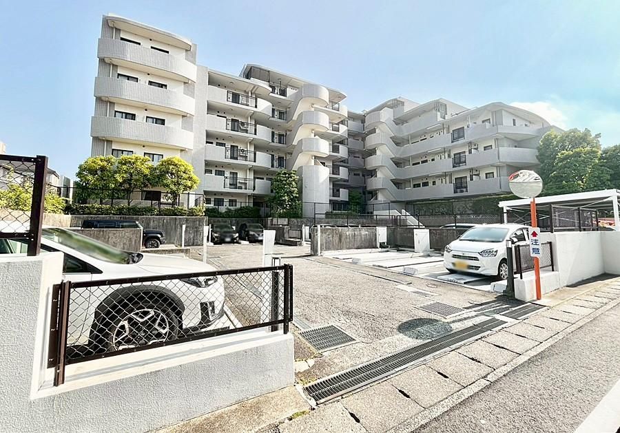 3LDK Apartment for Sale in Tsukimino, Yamato City, Kanagawa - Thumbnail 4