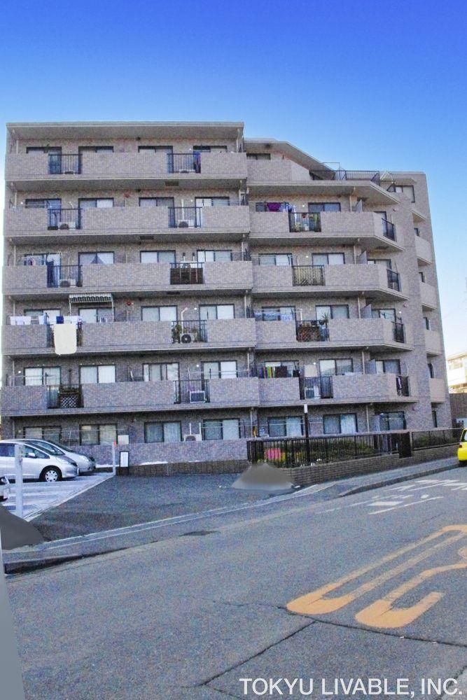 3LDK Apartment for Sale in Kawasaki Tama Ward, Renovated 60.78m2 - Thumbnail 3