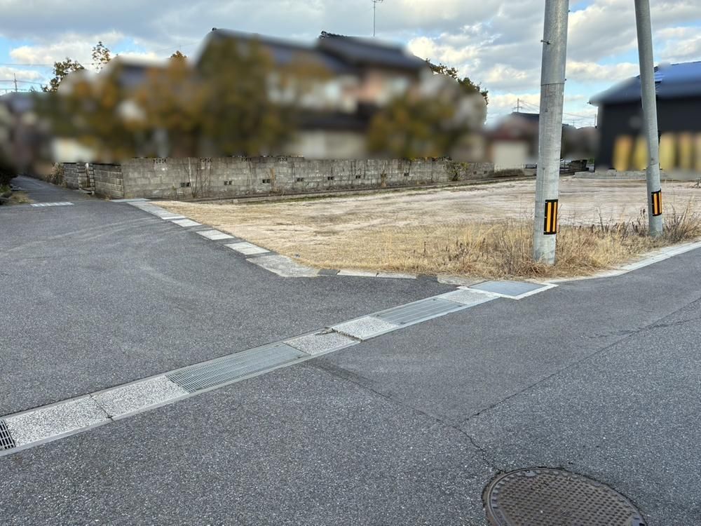 Land for Sale in Yonago City, Tottori - 169.55 sqm Corner Lot - Thumbnail 2