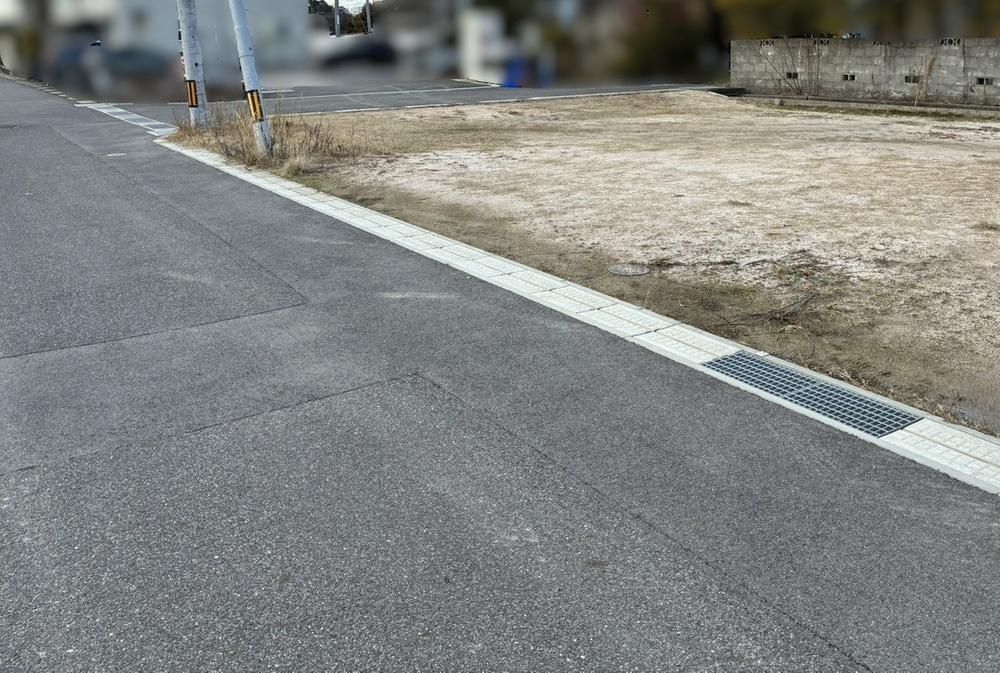 Land for Sale in Yonago City, Tottori - 169.55 sqm Corner Lot - Thumbnail 4