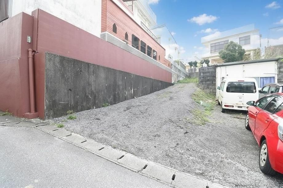 Land for Sale in Urasoe City, Okinawa - 269.96 sqm - Thumbnail 3