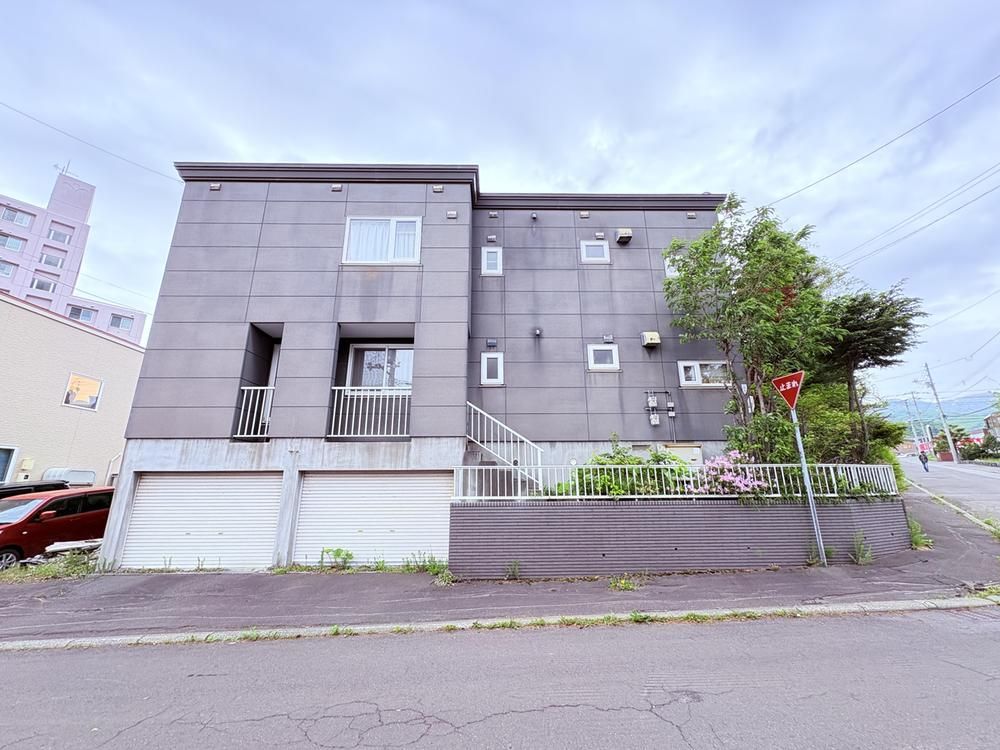 Land for Sale in Sapporo Teine Near Hoshioki Station - Thumbnail 2