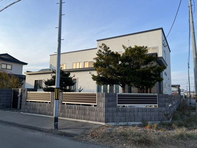 8LDK Multi-Generational House in Obihiro, Hokkaido - Thumbnail 2