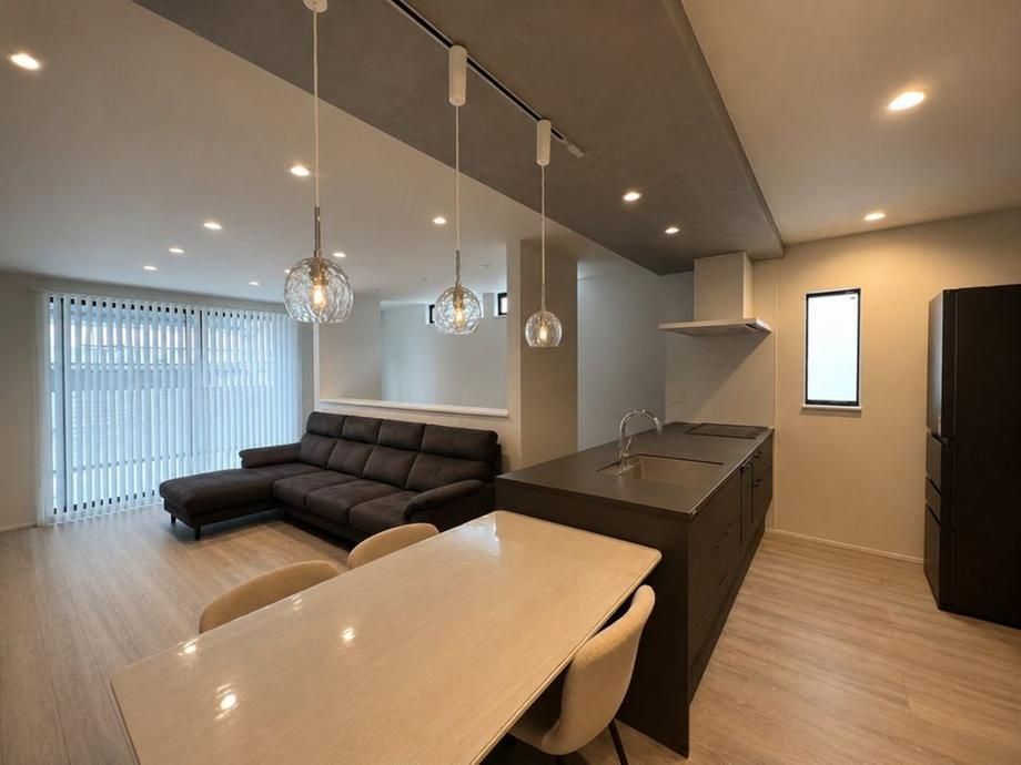 New 3LDK+2S House for Sale in Gifu City, Gifu Prefecture - Thumbnail 3