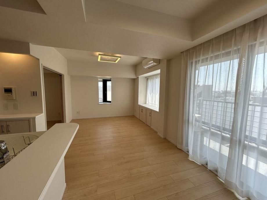 Renovated 3LDK Apartment for Sale in Kawasaki-ku, Kanagawa - Thumbnail 3