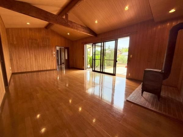 Spacious 3LDK Single-Story House on 829m² Land in Yachimata - Thumbnail 4
