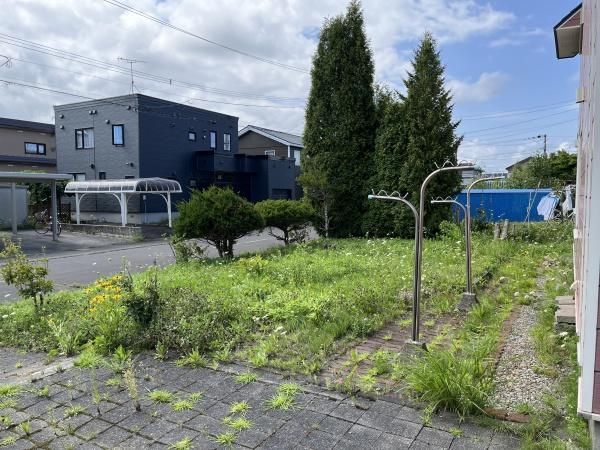 4LDK House with Garden in Chitose, Hokkaido - ¥16,500,000 - Thumbnail 2
