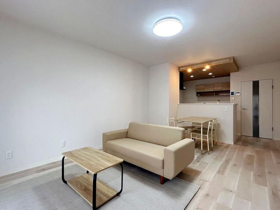 3LDK Apartment for Sale in Teine, Sapporo, Hokkaido - 82.57 sqm - Thumbnail 3