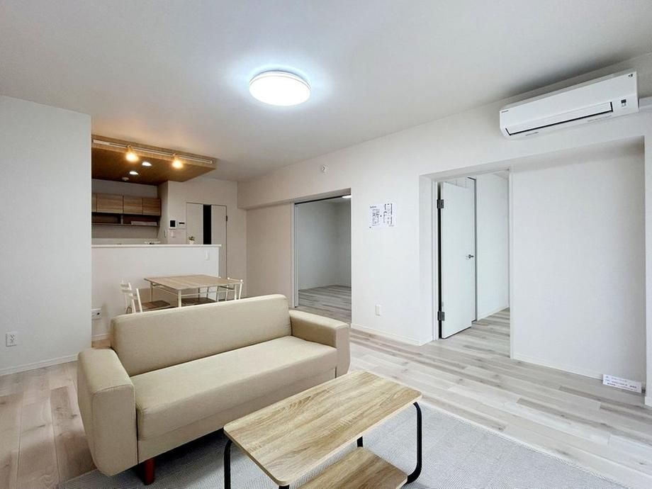 3LDK Apartment for Sale in Teine, Sapporo, Hokkaido - 82.57 sqm - Thumbnail 2