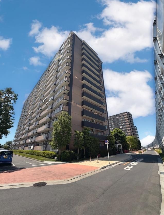 3LDK Apartment for Sale in Iwatsuki, Saitama City – 78m² - Thumbnail 2