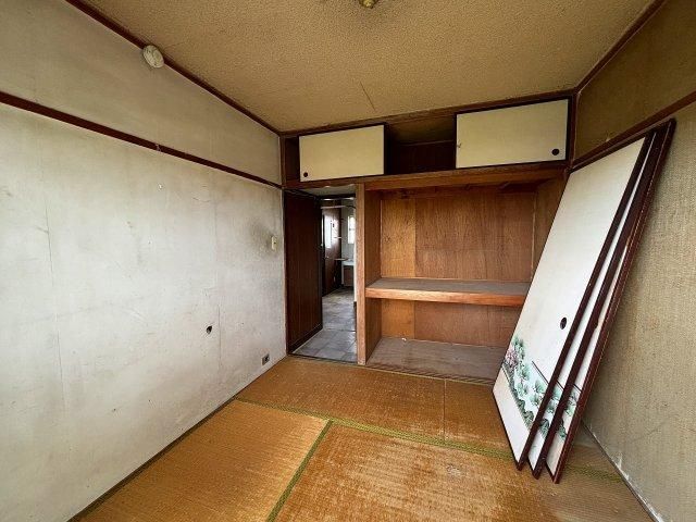 3DK Apartment for Sale in Kanagawa-ku, Yokohama - 48.85m² - Thumbnail 4