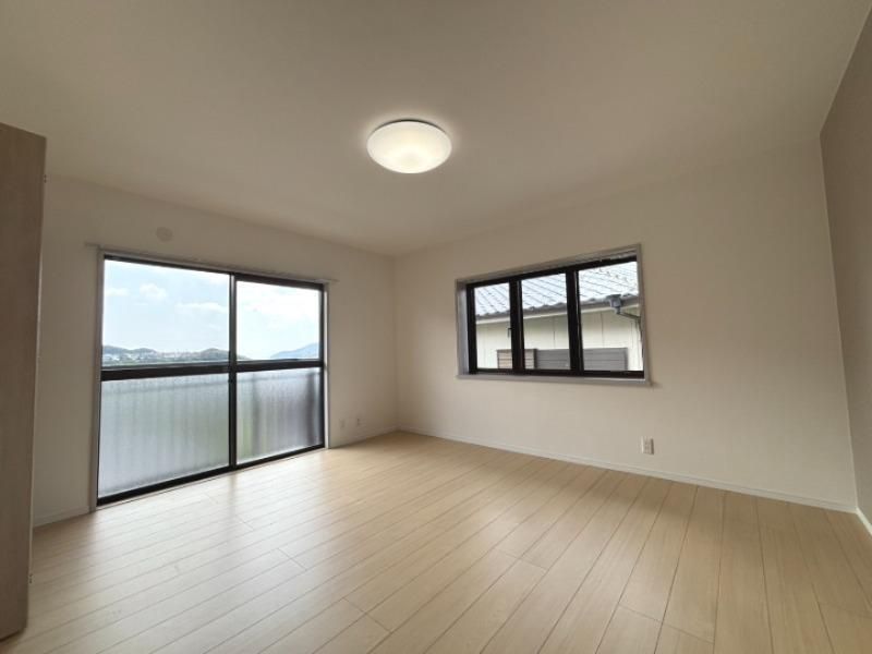 Renovated 4LDK House for Sale in Nagasaki City - Thumbnail 4