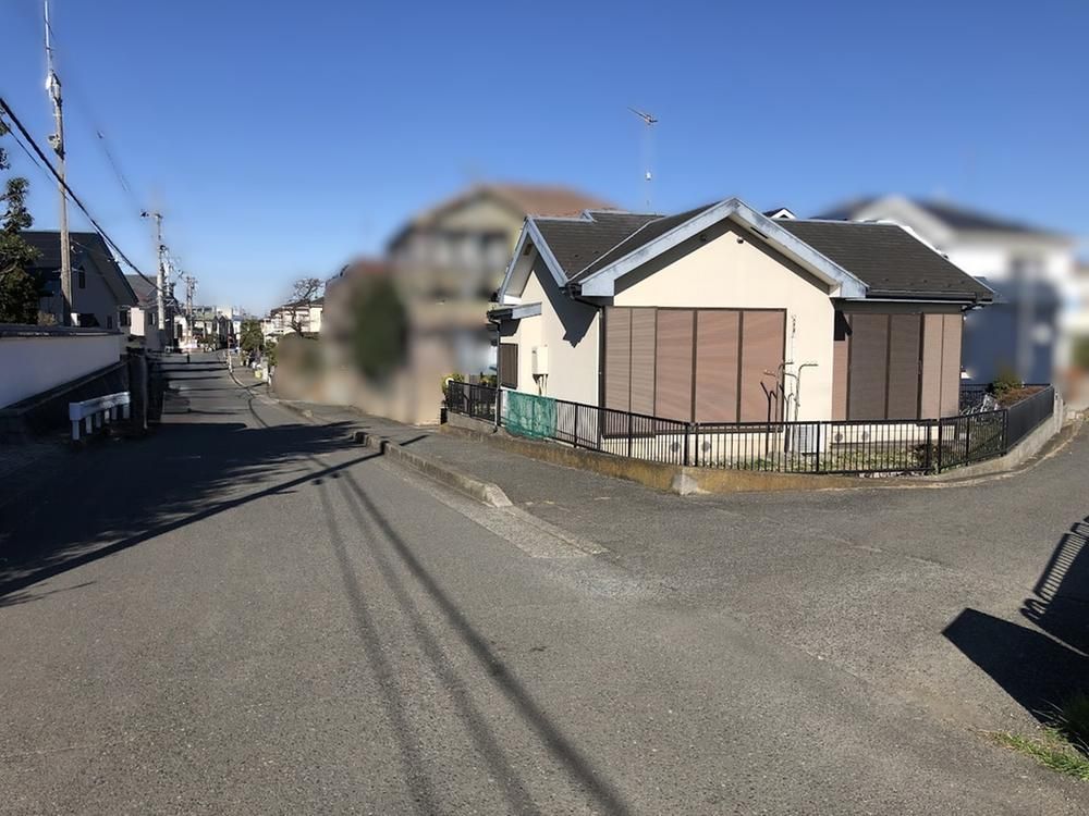 136.2m2 Corner Land for Sale in Ebina, Kanagawa - Thumbnail 2